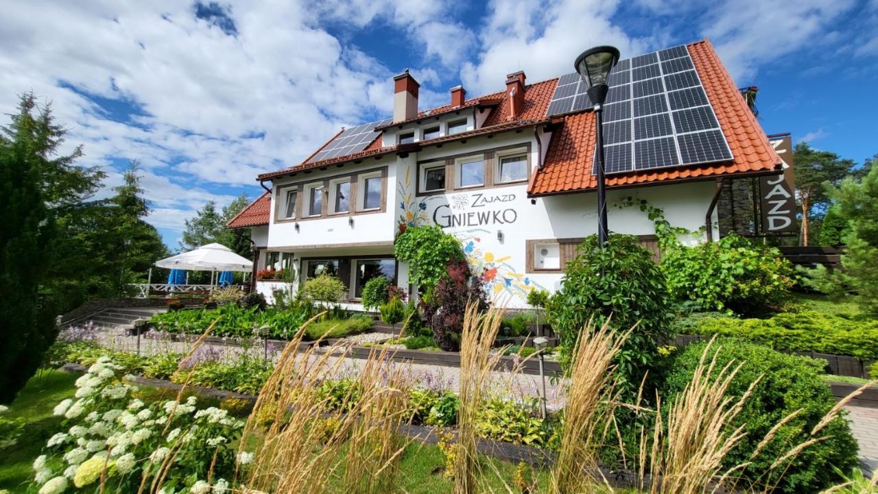 Zajazd Gniewko Mala Karczma Exteriör bild